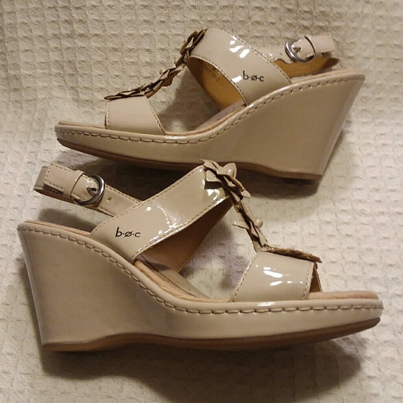 Born Concepts Cream Patent Wedges - Picture 3 of 8
